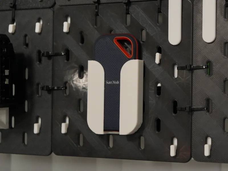 Skadis SanDisk Extreme Pro-Body