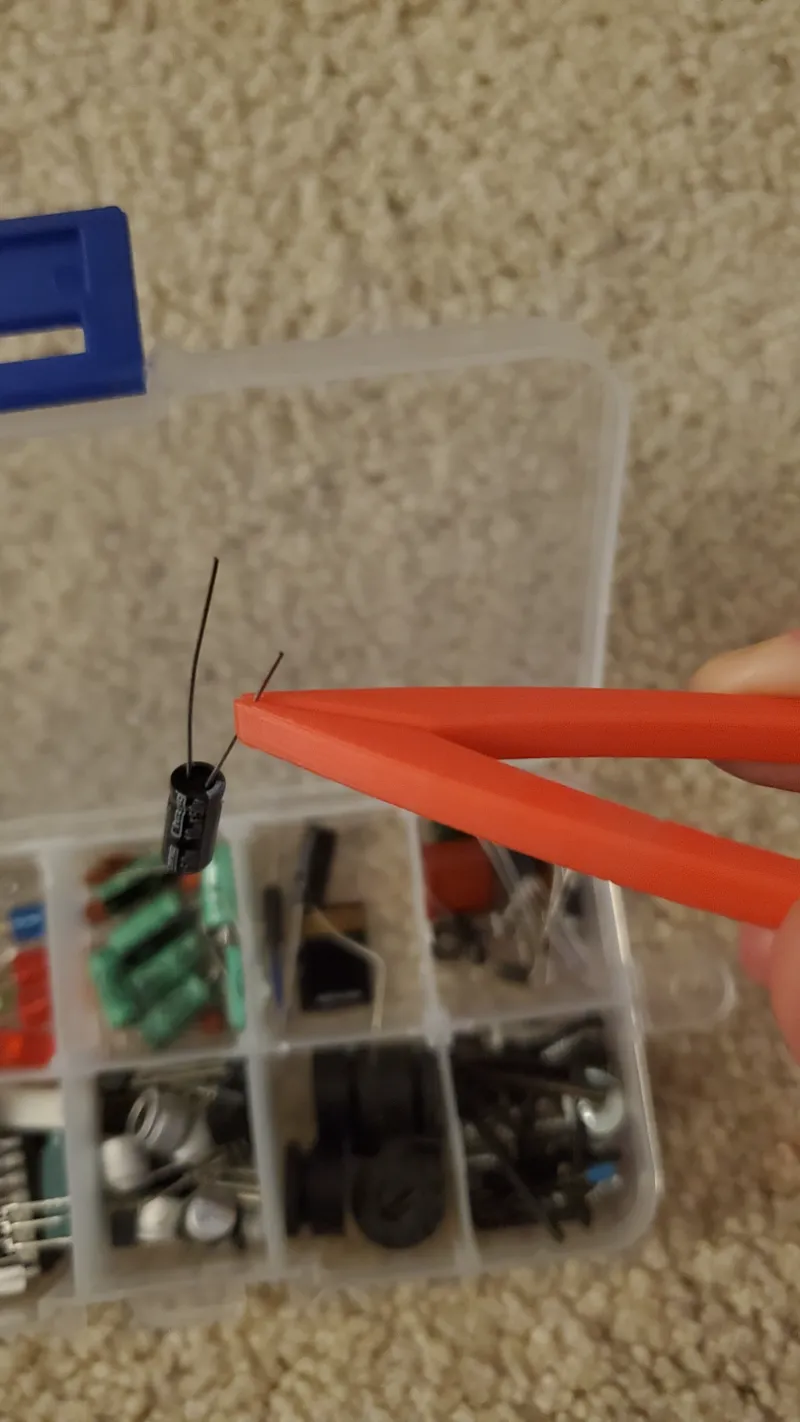 All-purpose tweezers