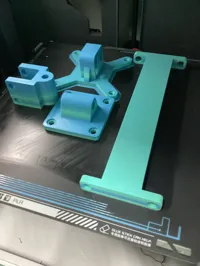 Support VESA et équerre pour boîtier de boutons de simracing — photo 2