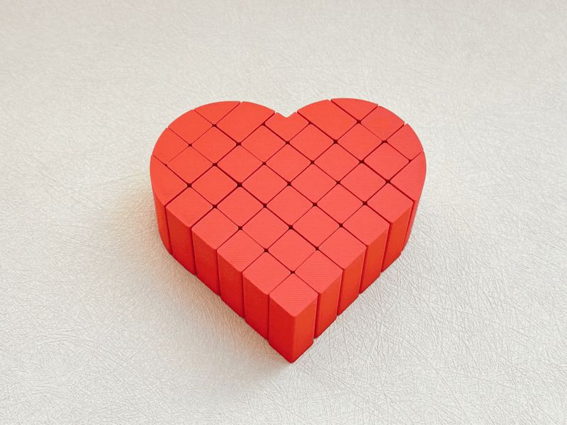 Pixel Melt Heart – Satisfying Fidget Toy