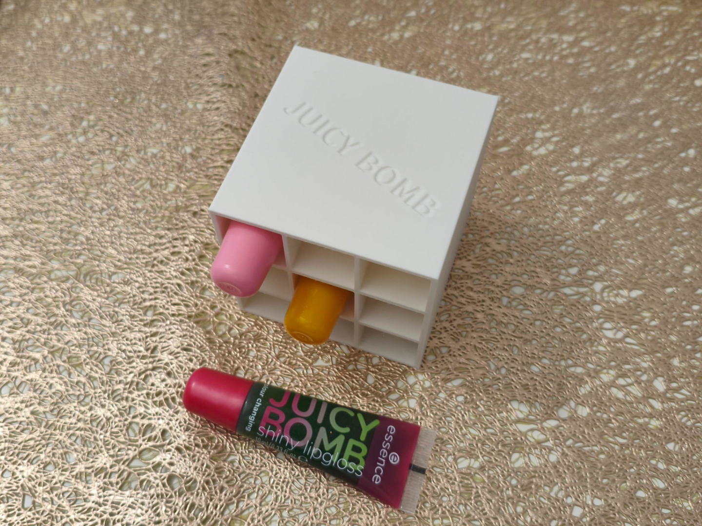 Juicy Bomb Organizer