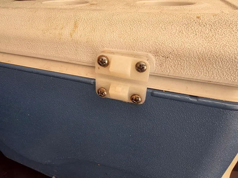 [WIP]Replacement hinge for coleman cooler