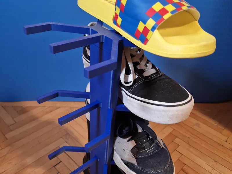 Minimalist Shoe Rack