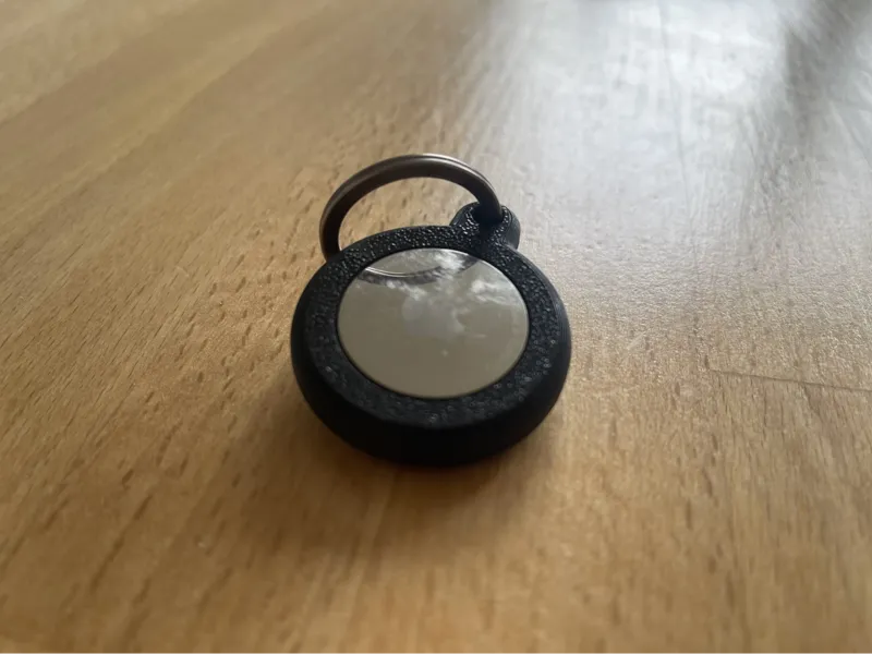 Airtag holder