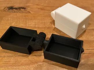 Small box 4x3x3 cm