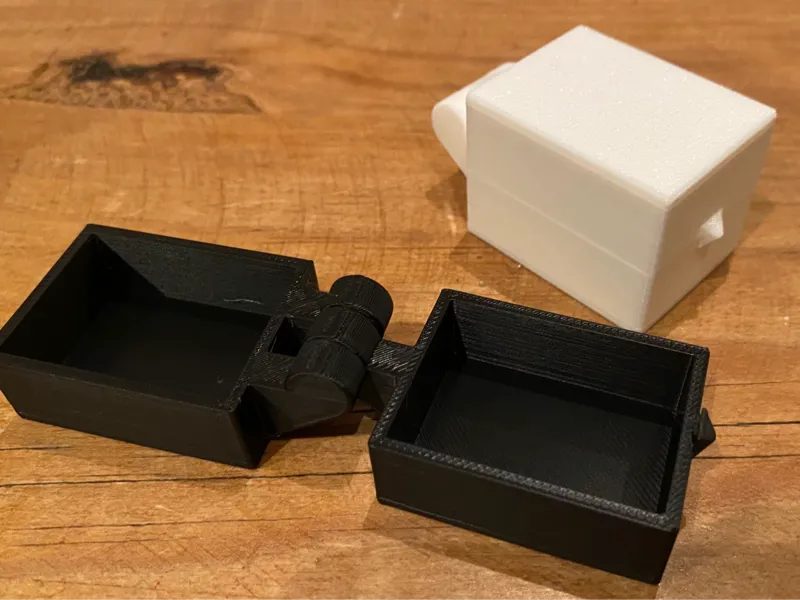 Small box 4x3x3 cm