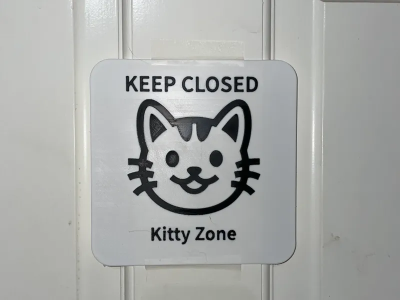 Keep closed Kitty Zone