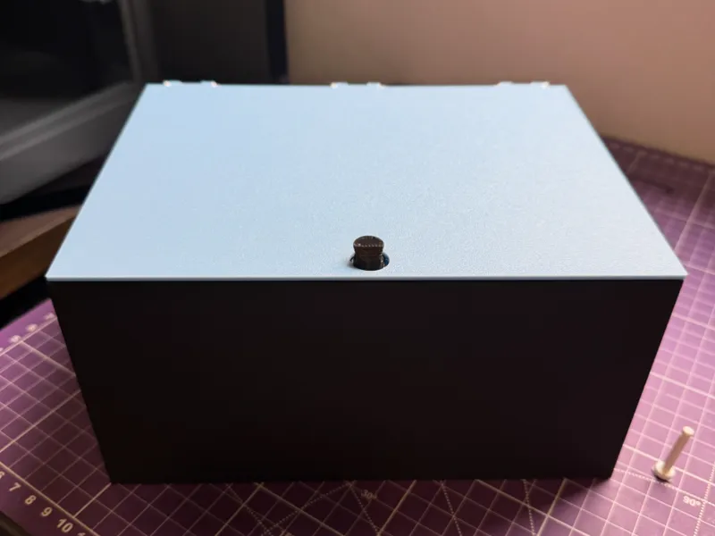 3D Printable Box 200x150 mm with Lock