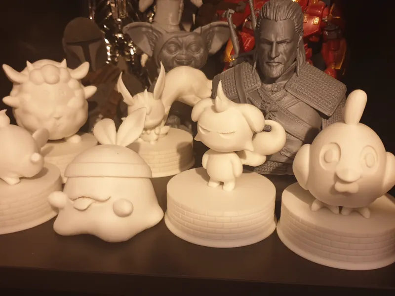 Pedestal / Stand for statue or bust