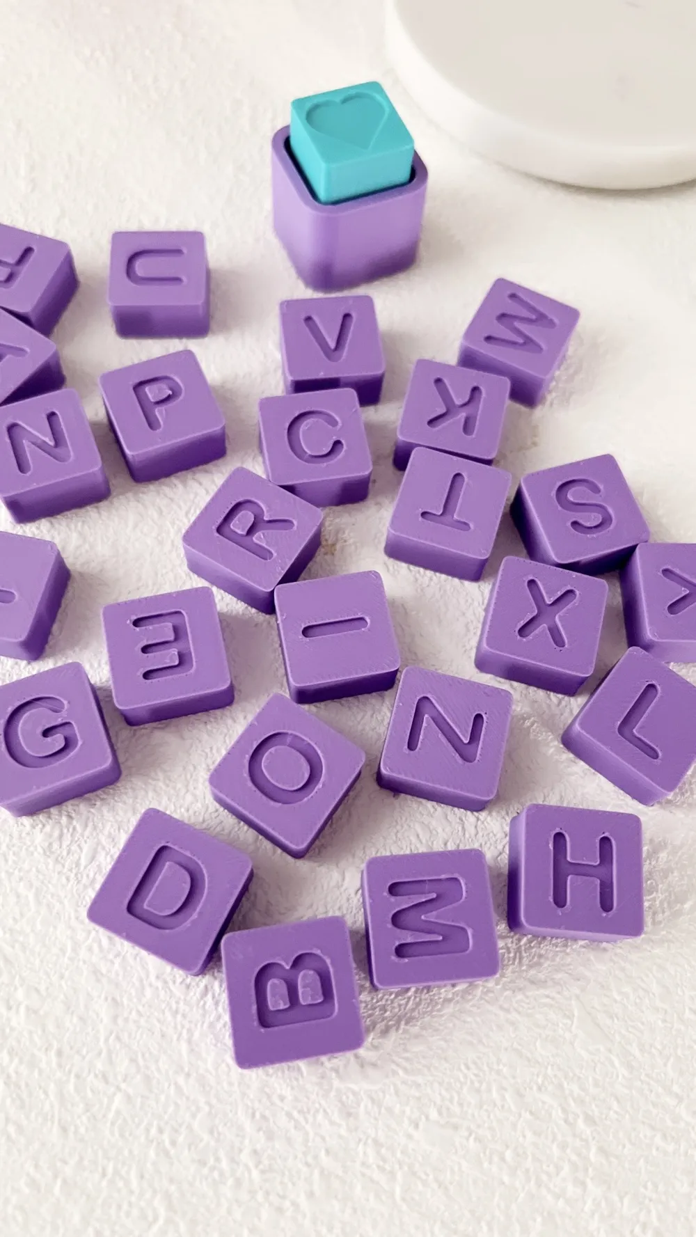 Alphabet KeyCaps | customiseable font - Free 3D Print Model - MakerWorld