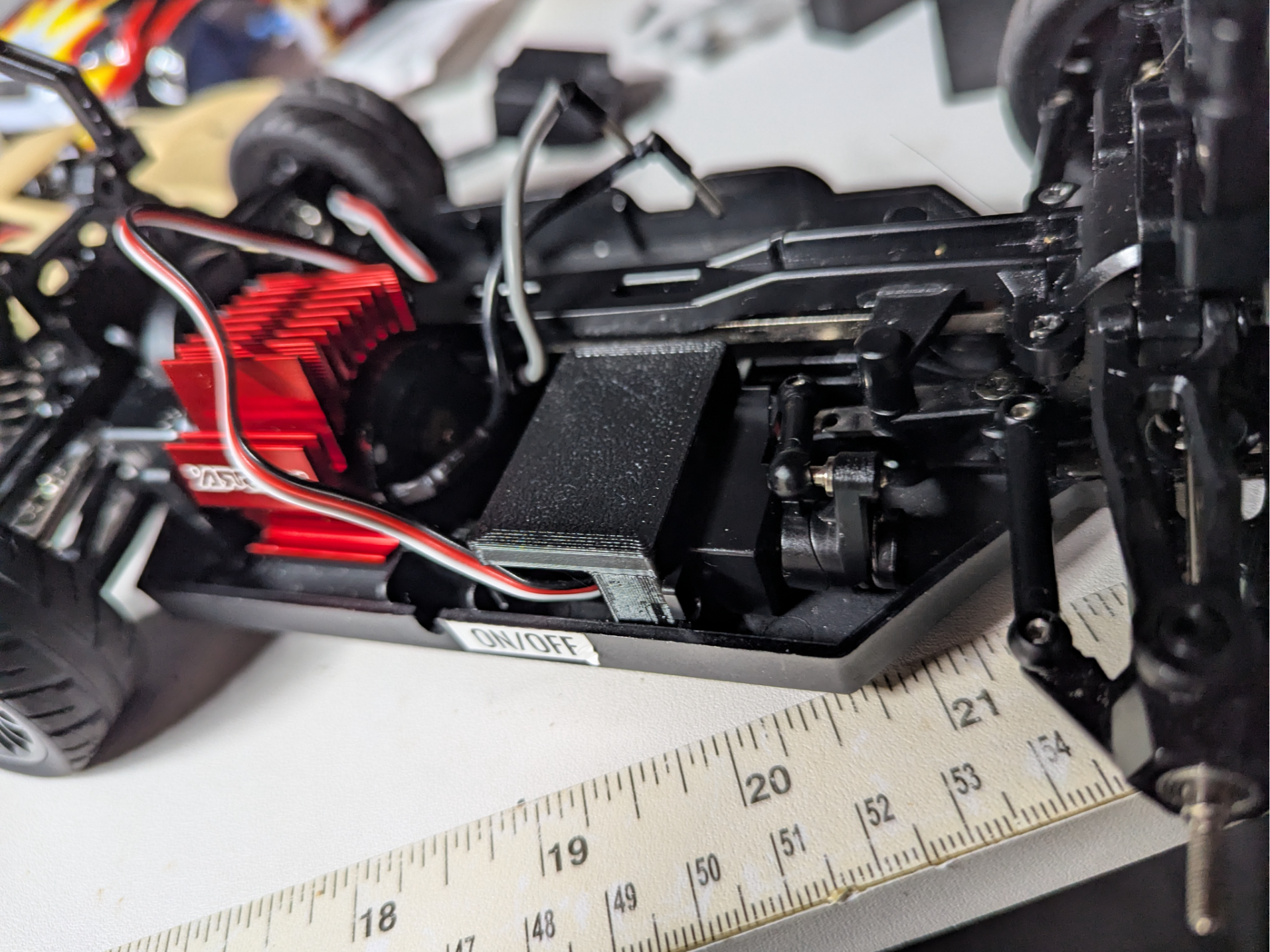 UDIRC 1/16 Scale Servo Mount 