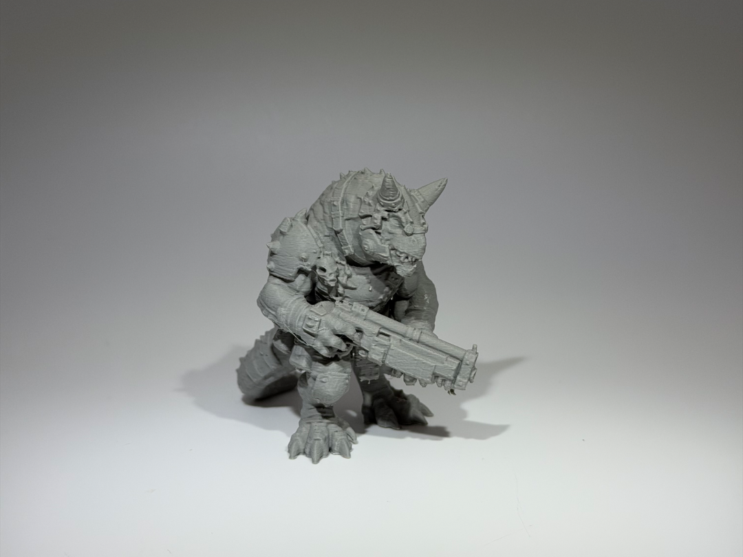 Hornbreak Varkros - Carnotaurus bounty hunter
