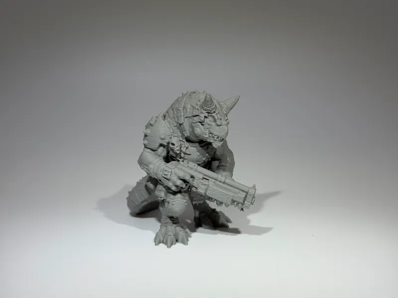 Hornbreak Varkros - Carnotaurus bounty hunter