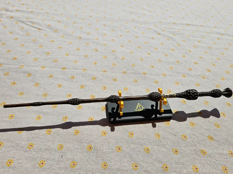 Wand Holder