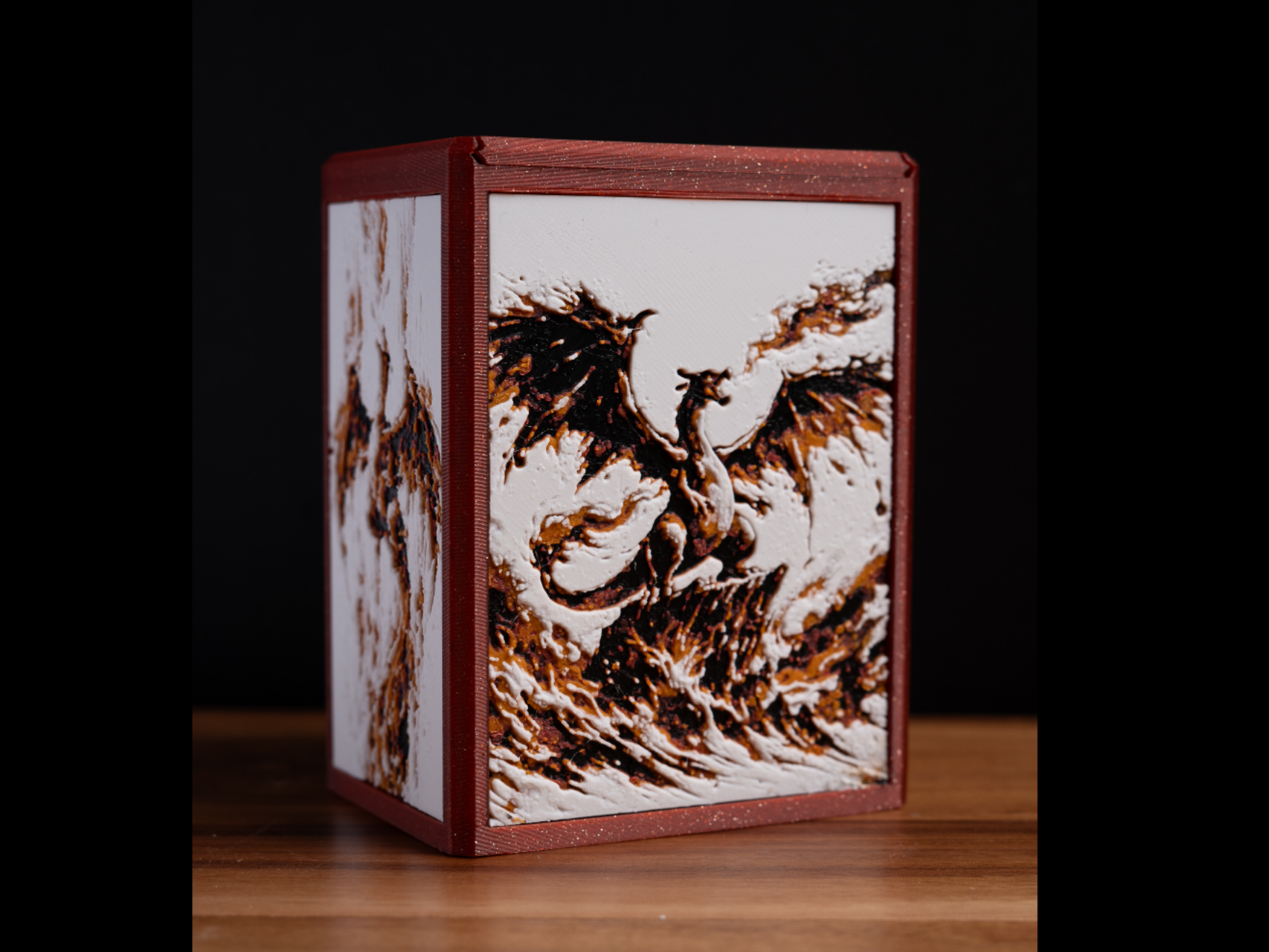 Charizard Deck Box - Pokémon TCG- 70 Sleeved Cards