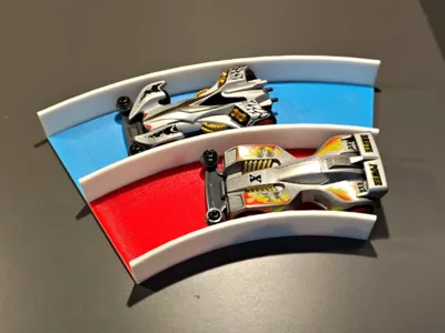 Tomy/ Tomica 1:64 Mini 4WD Curve Section