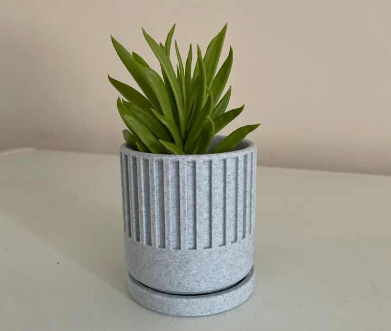 Mid-century Planter With Drip Tray V1