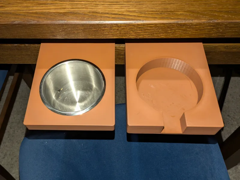 Geeknson Gwen Cup & Mug Holder