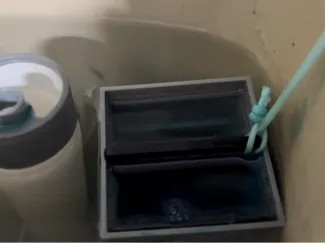 马桶洁厕宝/洁厕棒/蓝泡泡 缓释器