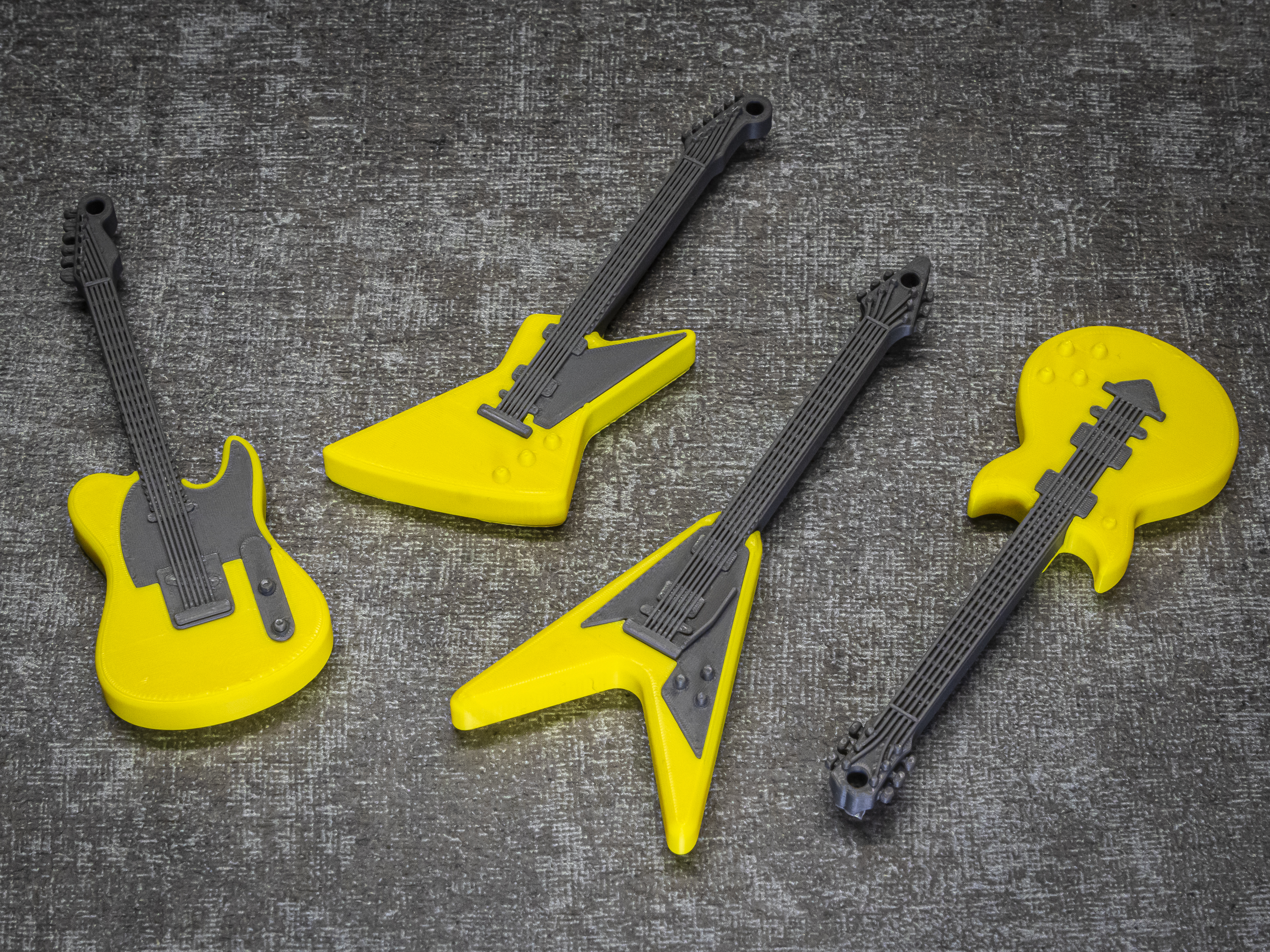 Miniatura 2 do modelo 3D Mini Guitar Keychains - Pack 2