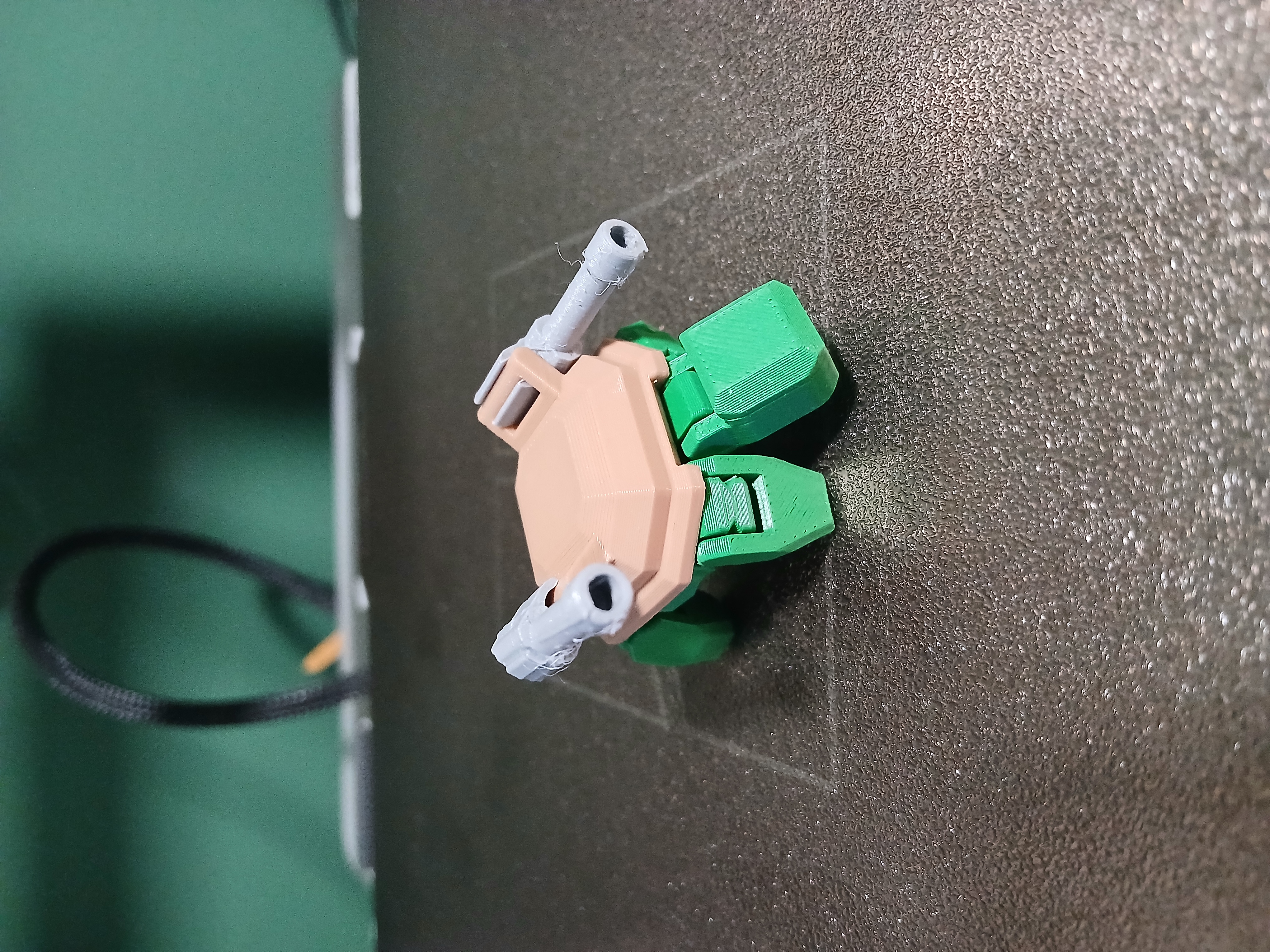 Miniatura 6 do modelo 3D tiny turtle tank - Model Kit