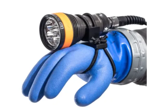https://makerworld.bblmw.com/makerworld/model/UScb3669a274ee97/design/2024-12-27_c960b6bce9316.png