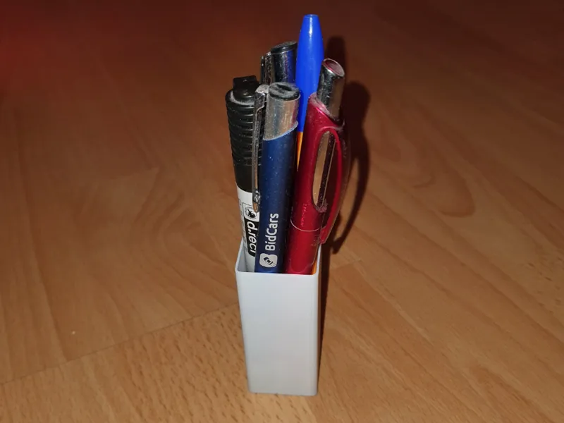 Simple Pen Holder