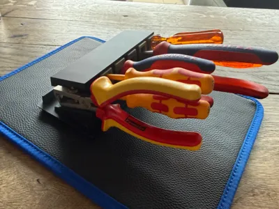 Gridfinity Pliers Holder