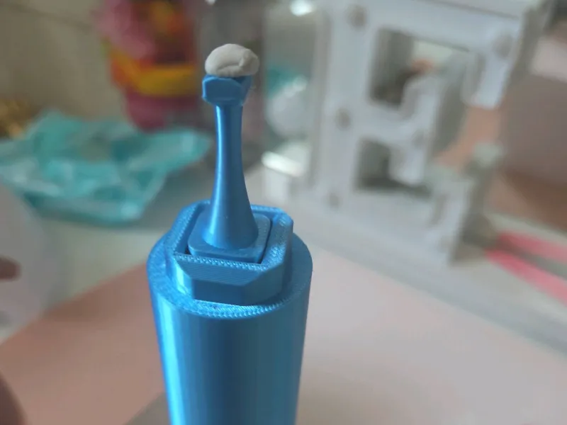 Nail Holder Handle