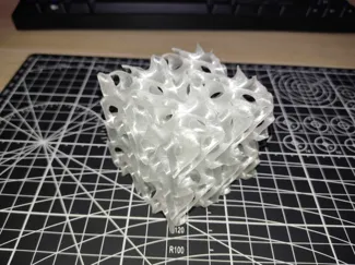 Cube lattice