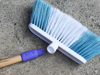 Broom Stick Fix 