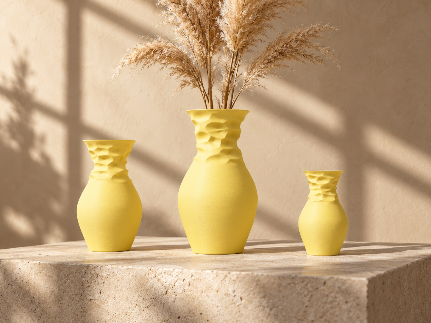 Modern hammered flower vase – prints in one piece 3D model