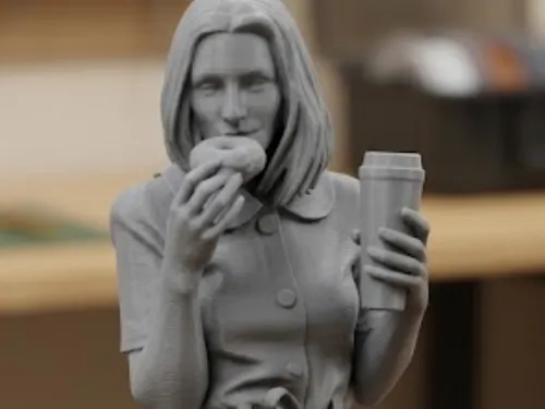 woman eating donut scale diaroma 