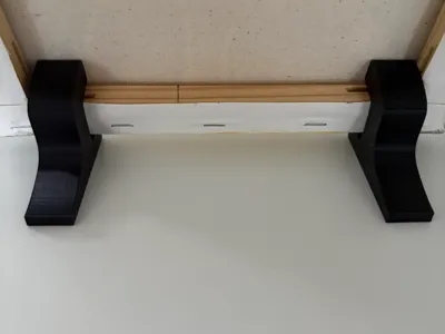 Canvas Holder
