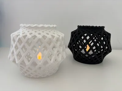 Tea light / votive candle