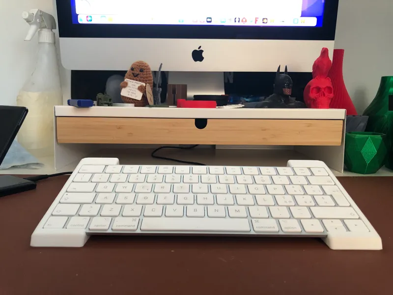 Supporto angolato per tastiera Mac apple V2