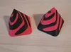2 colors 2 pyramids