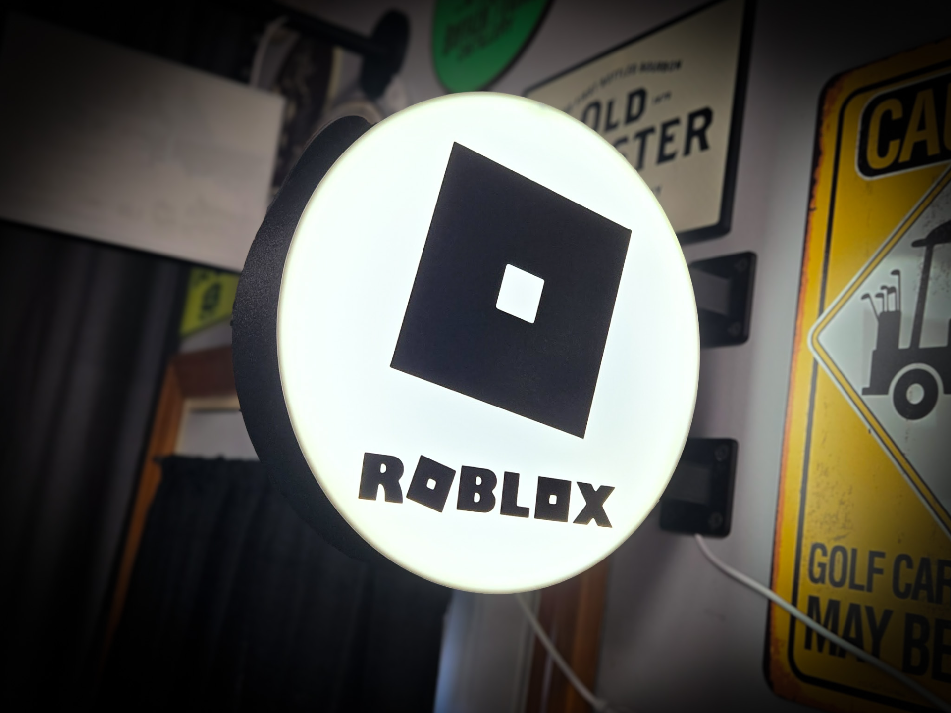 ROBLOX ~ 2-Sided Round Lightbox