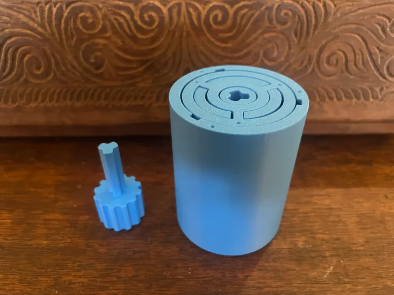 Twisty Puzzle Box -  no support - no assembly