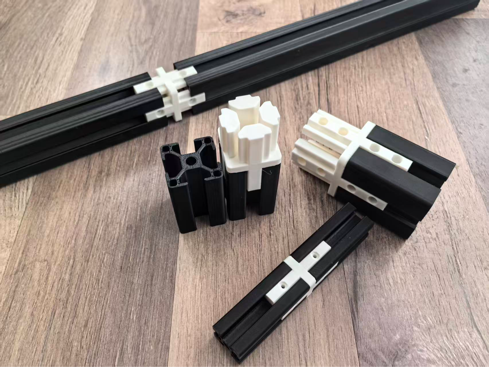 Miniatura 2 do modelo 3D 十字延长连接件
