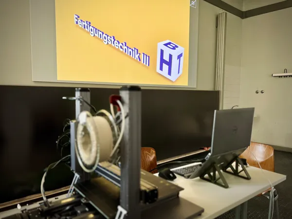 https://makerworld.bblmw.com/makerworld/model/UScb769f5dfcbe15/design/2023-10-23_015e8a9ee16478.jpeg