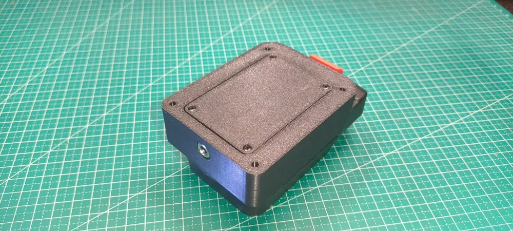 牧田(Makita)(电动工具电池XT60和DC接口取电座- MakerWorld 3D Model