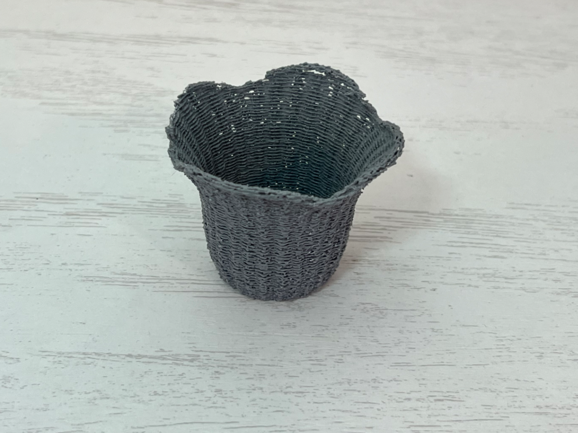 Scalloped Wicker style round Basket