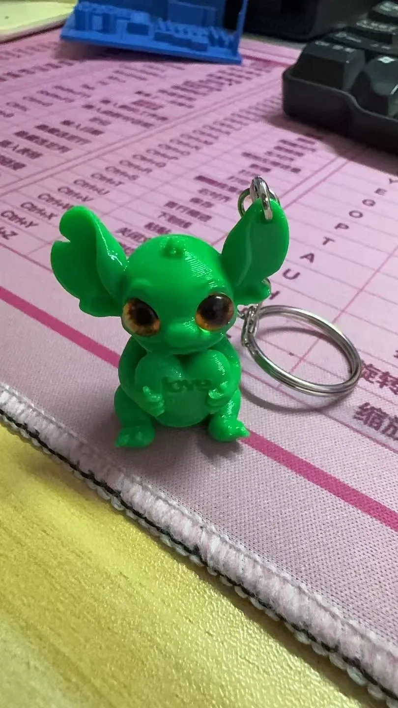 Miniatura 2 do modelo 3D 史迪奇情人节爱心款钥匙链版