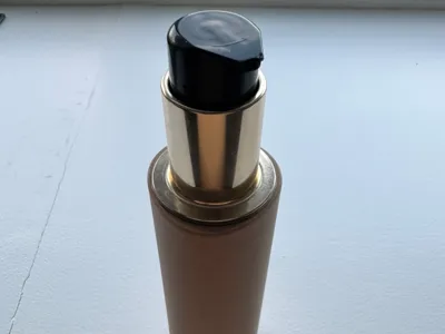 Kerastase refill holder