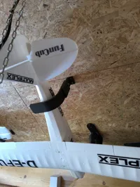Big Plane Tail Holder