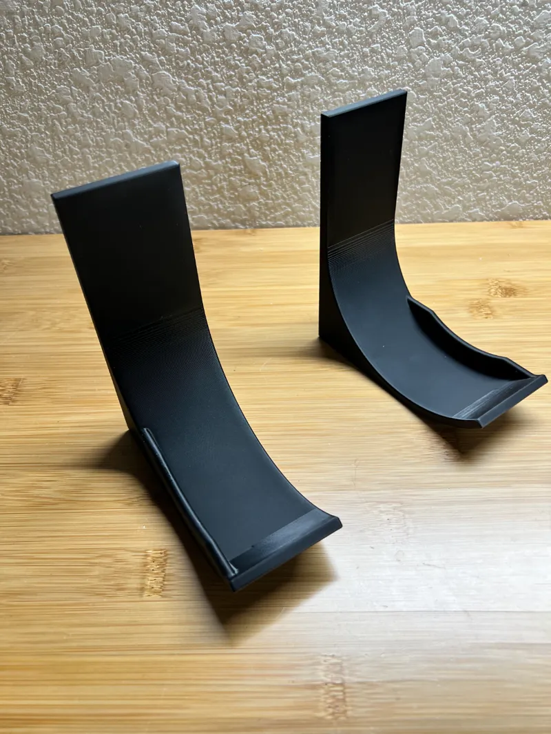 Trash bag holder / paper towel holder