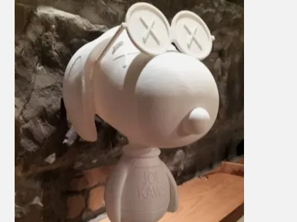 Snoopy con gli occhiali da sole