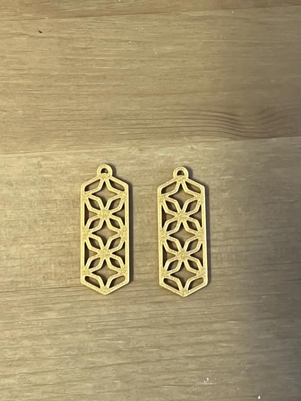 earrings view 2