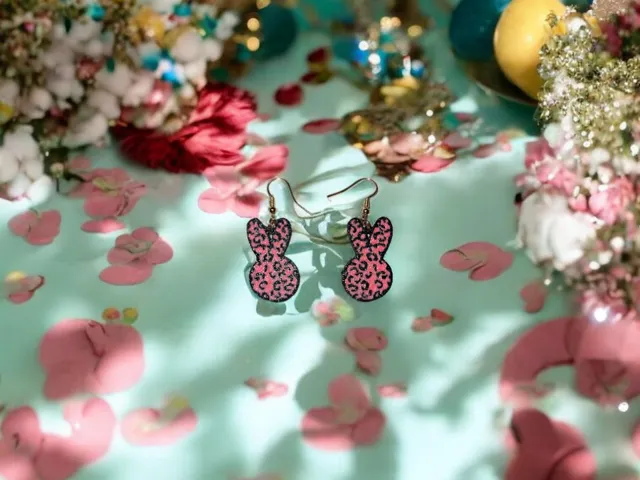 Fashion rabbit earrings